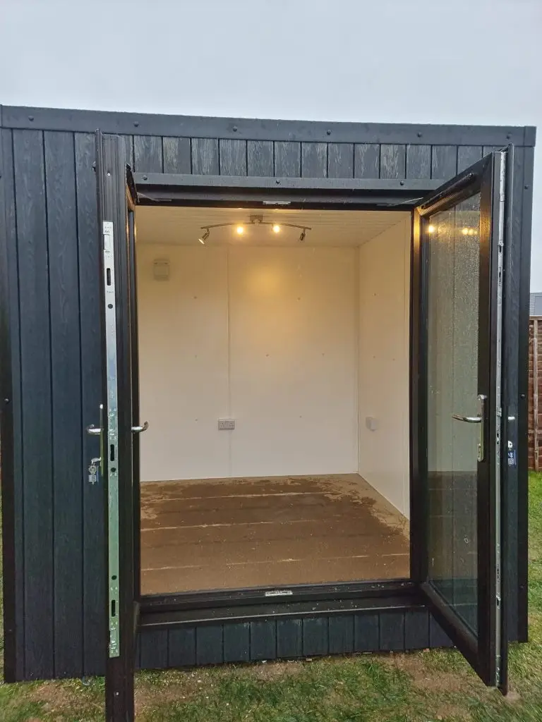 Garden Room Electrics Included Interior